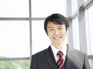 複雑な業務はアウトソーシングして本業に専念する方法